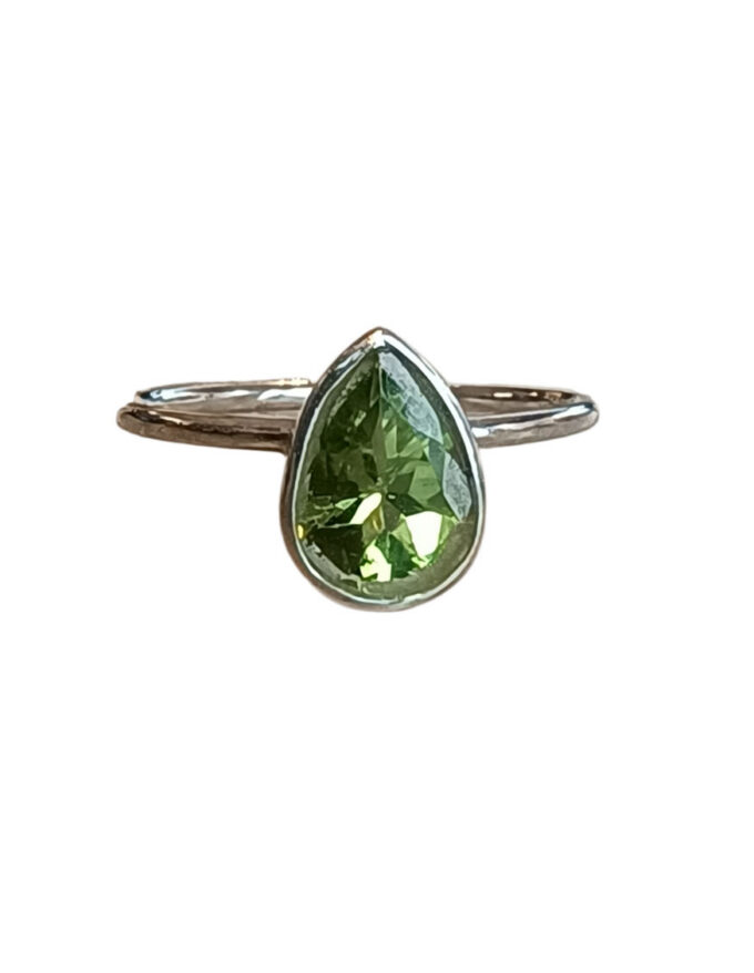 Peridoot-2-ring-925-zilver Peridoot ring 925 zilver
